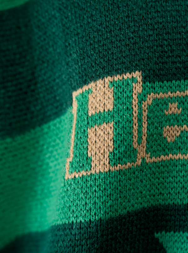 8 周年 - 短袖针织衫