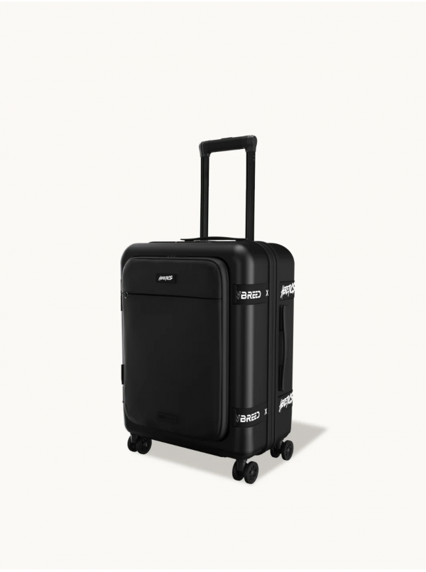 HAND LUGGAGE - TEAM HERETICS