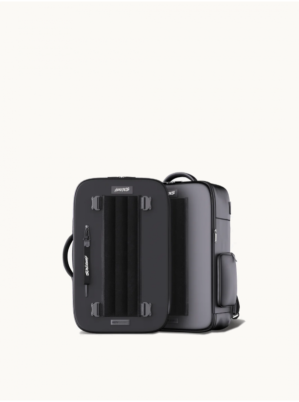 BACKPACK - TEAM HERETICS