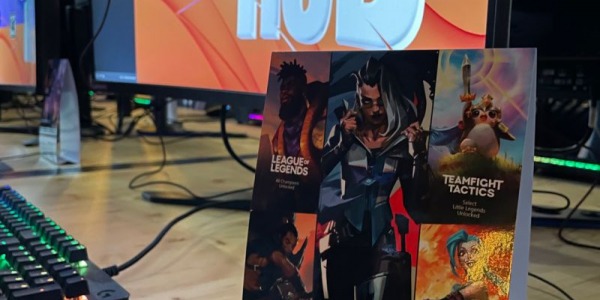 异端团队与 XBOX 携手合作