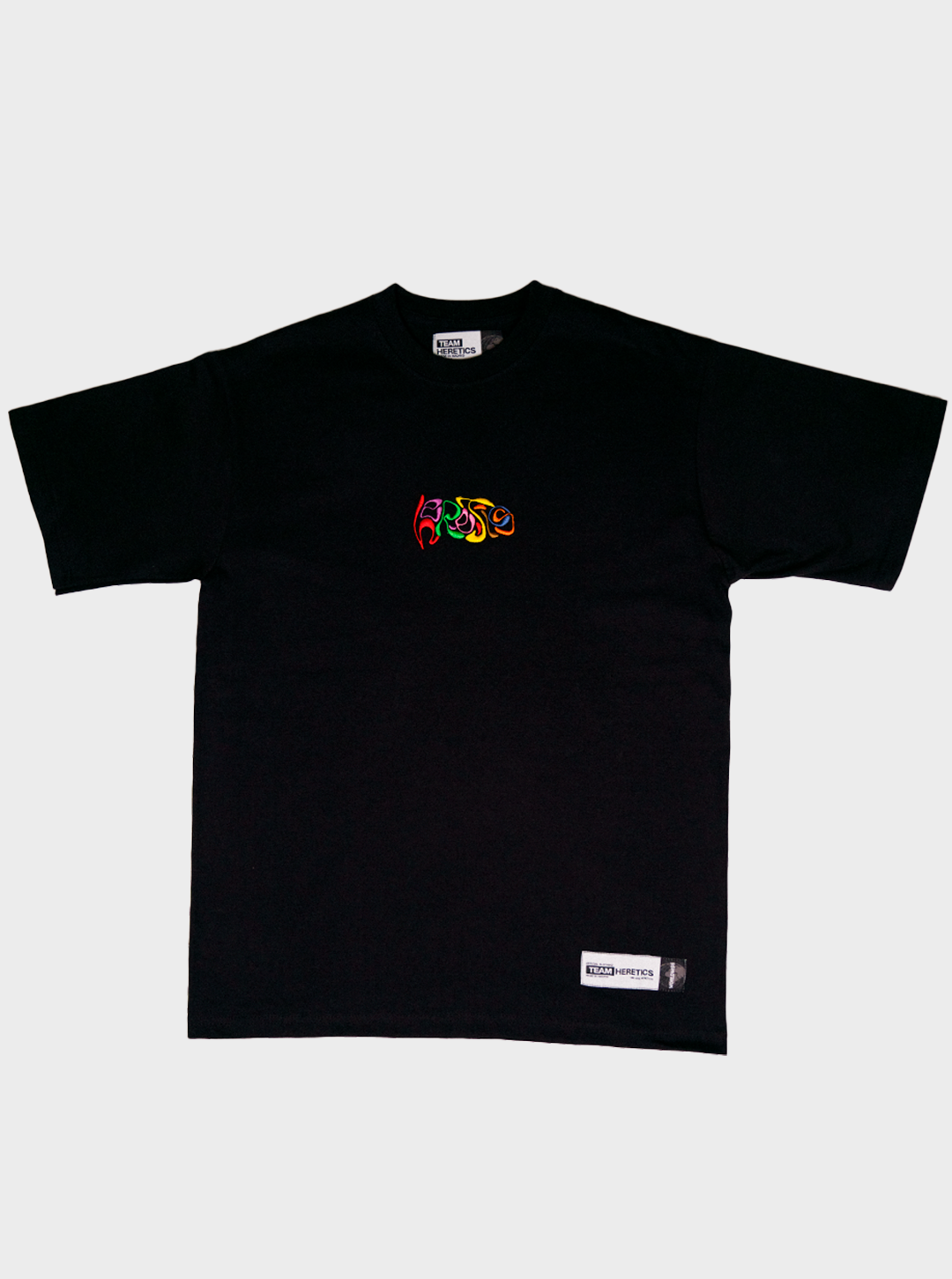 CAMISETA ESSENTIALS - BORDADO